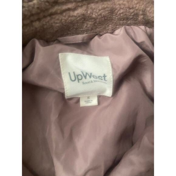 NWOT UpWest Mauve Sherpa Jacket Size Small - Picture 3 of 6